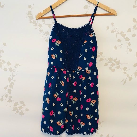 Ben Sherman Other - Floral, girls, short jumper! Super cute!